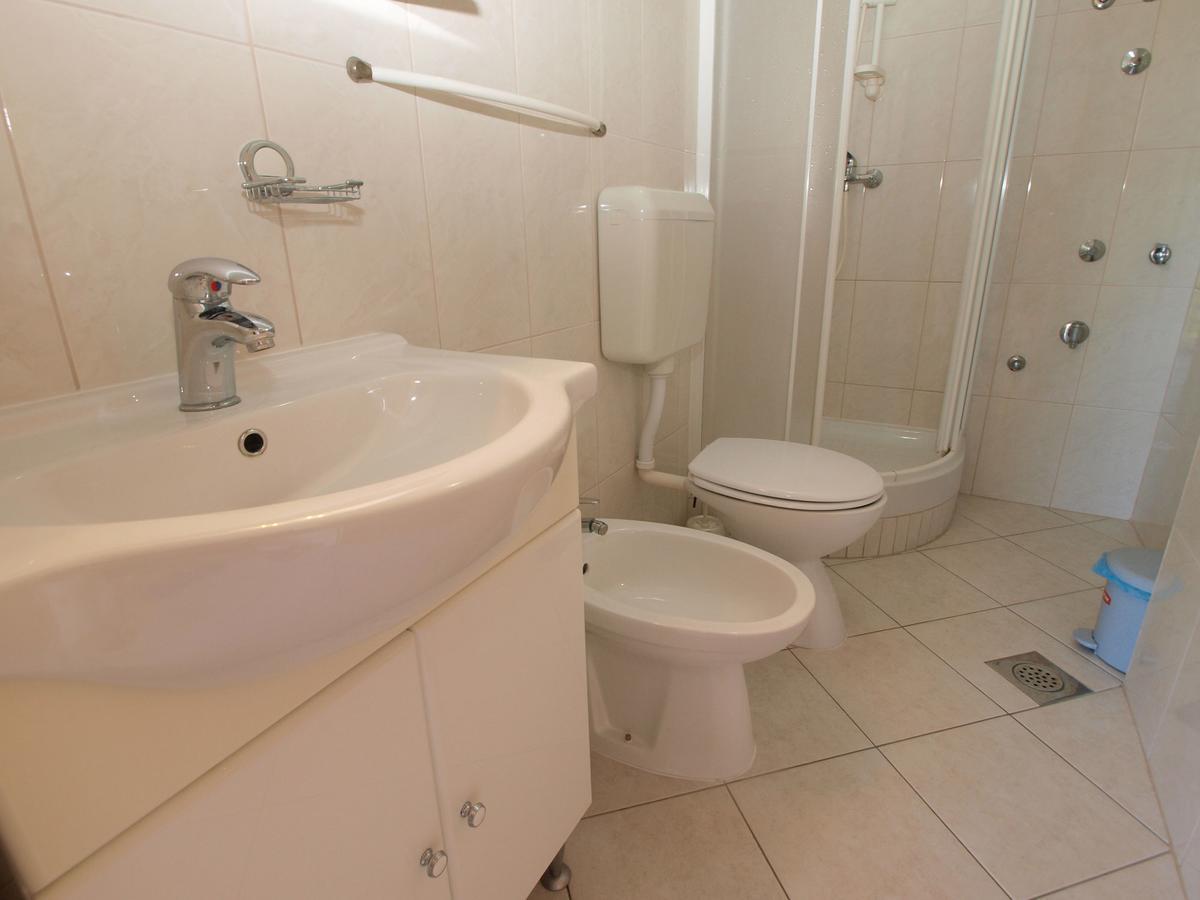 Apartments Valter 613 Pula Exterior photo